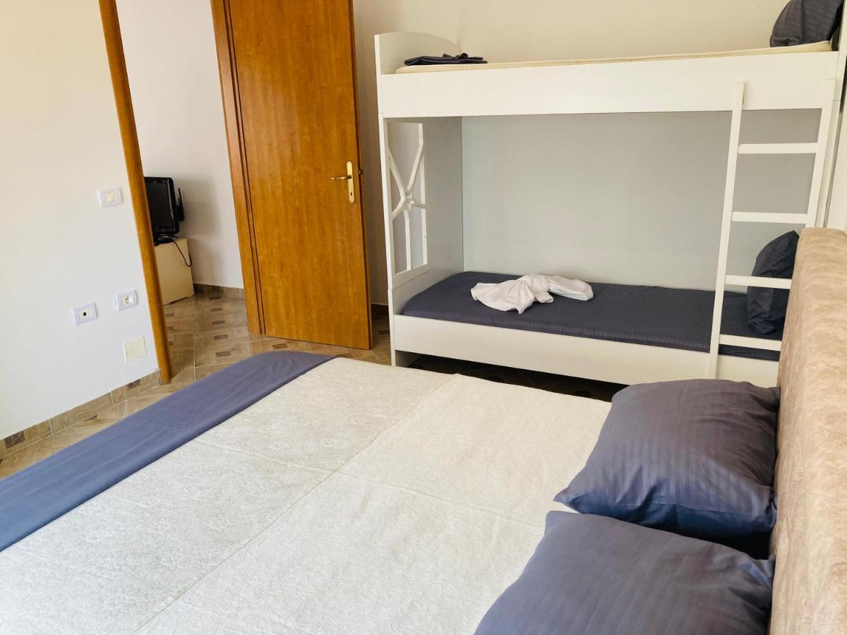 Lungomare Holiday Apartments Durrës 外观 照片