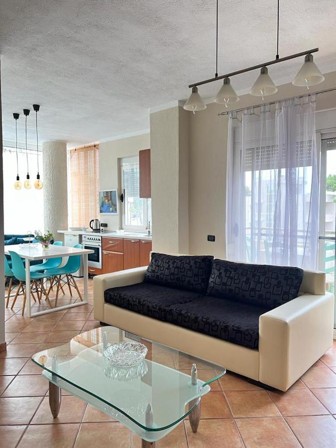 Lungomare Holiday Apartments Durrës 外观 照片
