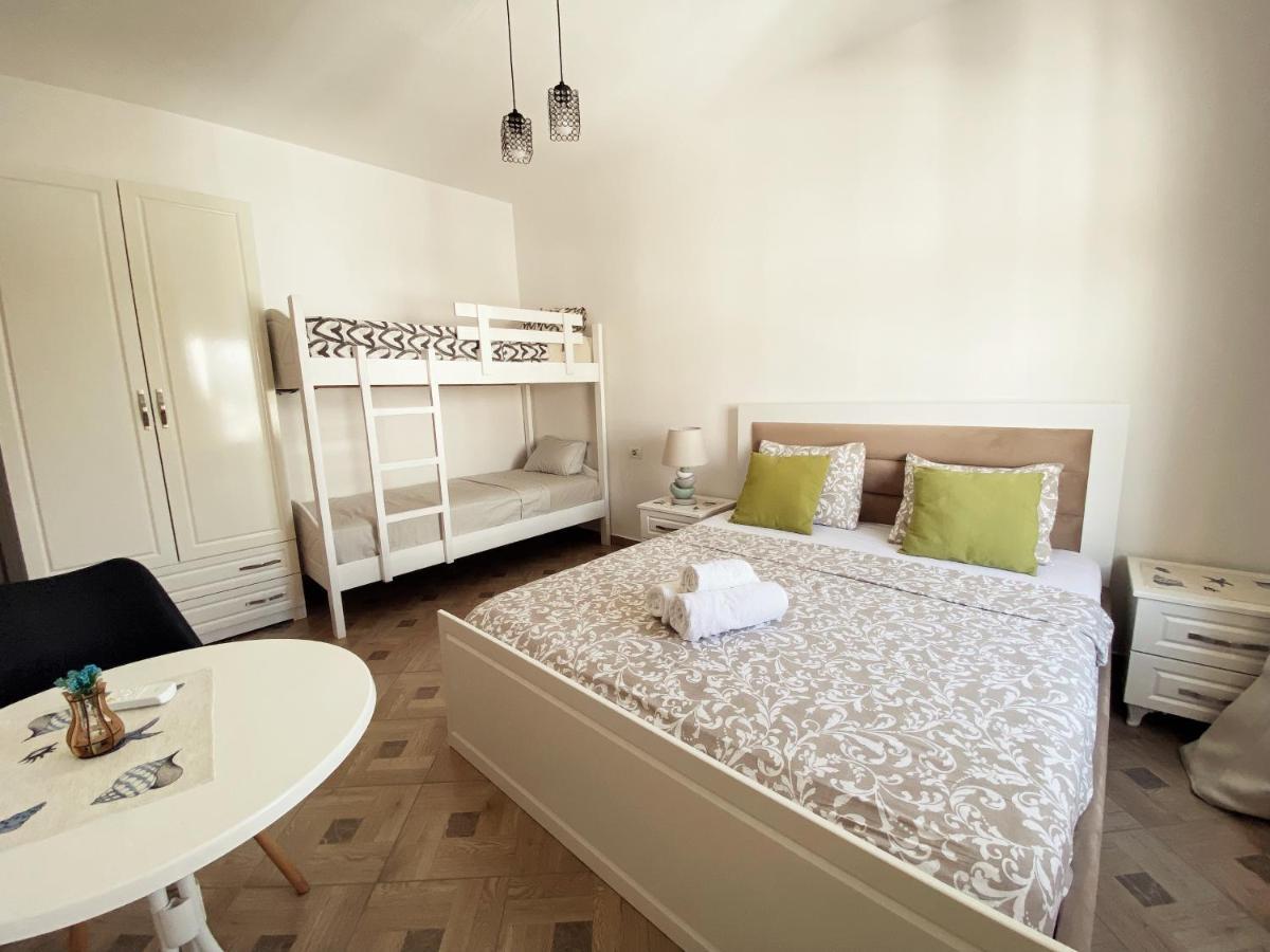 Lungomare Holiday Apartments Durrës 外观 照片